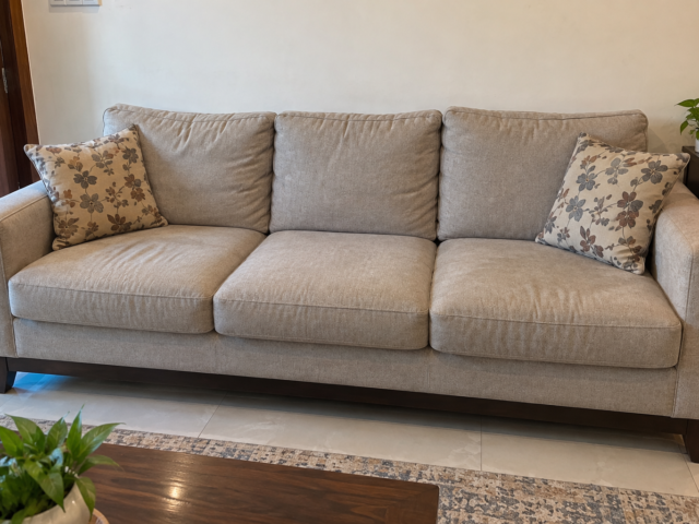 3 Seater Sofa Set in Good Condition